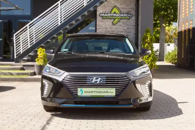 HYUNDAI IONIQ hybrid 1.6 GDi Comfort DCT Phantom Black Metallic +Vezetett Szervizkönyv +Jól felszerelt +3X-s GARANCIA !!