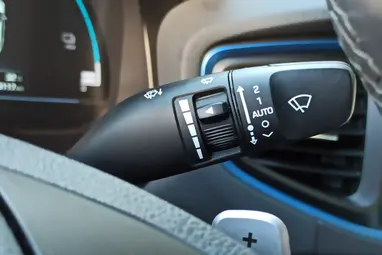 HYUNDAI IONIQ hybrid 1.6 GDi Comfort DCT Phantom Black Metallic +Vezetett Szervizkönyv +Jól felszerelt +3X-s GARANCIA !!