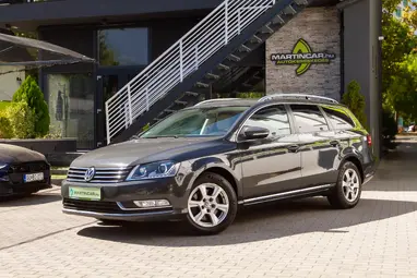 VOLKSWAGEN PASSAT VII Variant 2.0 CR TDI Comfortline BMT Urano Grey+ Állófűtés+ Friss Szervíz+ Jól Felszerelt+ 3X-s GARANCIA!!!