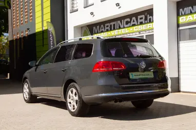 VOLKSWAGEN PASSAT VII Variant 2.0 CR TDI Comfortline BMT Urano Grey+ Állófűtés+ Friss Szervíz+ Jól Felszerelt+ 3X-s GARANCIA!!!