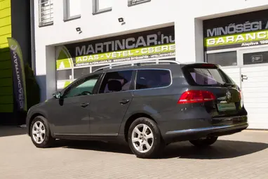 VOLKSWAGEN PASSAT VII Variant 2.0 CR TDI Comfortline BMT Urano Grey+ Állófűtés+ Friss Szervíz+ Jól Felszerelt+ 3X-s GARANCIA!!!