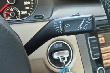 VOLKSWAGEN PASSAT VII Variant 2.0 CR TDI Comfortline BMT Urano Grey+ Állófűtés+ Friss Szervíz+ Jól Felszerelt+ 3X-s GARANCIA!!!