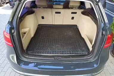 VOLKSWAGEN PASSAT VII Variant 2.0 CR TDI Comfortline BMT Urano Grey+ Állófűtés+ Friss Szervíz+ Jól Felszerelt+ 3X-s GARANCIA!!!