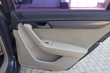 VOLKSWAGEN PASSAT VII Variant 2.0 CR TDI Comfortline BMT Urano Grey+ Állófűtés+ Friss Szervíz+ Jól Felszerelt+ 3X-s GARANCIA!!!