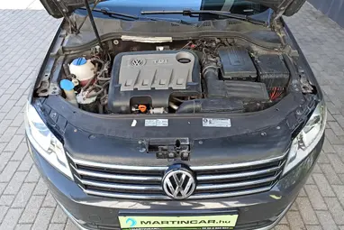 VOLKSWAGEN PASSAT VII Variant 2.0 CR TDI Comfortline BMT Urano Grey+ Állófűtés+ Friss Szervíz+ Jól Felszerelt+ 3X-s GARANCIA!!!