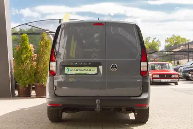 VOLKSWAGEN CADDY Cargo 2.0 TDI RT Pure Grey+ Kevés Km+ Mo.-i 1. Tulaj+ Újszerű+ 3X-s GARANCIA!!!