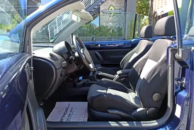 VOLKSWAGEN NEW BEETLE Cabrio 1.9 PD TDI Shadow Blue+Vezetett Szerviz+ Kevés Km+ 3X-s GARANCIA!!!