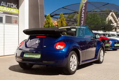 VOLKSWAGEN NEW BEETLE Cabrio 1.9 PD TDI Shadow Blue+Vezetett Szerviz+ Kevés Km+ 3X-s GARANCIA!!!