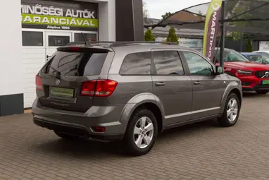 FIAT FREEMONT 2.0 Mjet Urban (7 személyes ) 1 Tulajdonos +Igényes állapot +Friss műszaki +3X-s GARANCIA !!
