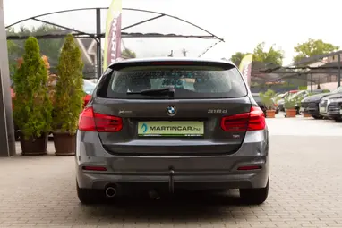 BMW 318d xDrive Mineral Grey Metallic +1.Mo-i Tulaj+ Szervizelt+ 3X-s GARANCIA!!!