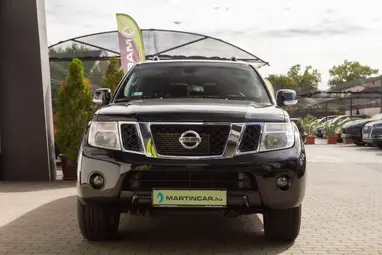 NISSAN PATHFINDER 2.5 Tdi SE [EU5] Black Metallic+ Vezetett Szerviz+ Szép Állapot+ 3X-s GARANCIA!!!