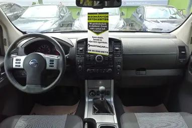 NISSAN PATHFINDER 2.5 Tdi SE [EU5] Black Metallic+ Vezetett Szerviz+ Szép Állapot+ 3X-s GARANCIA!!!