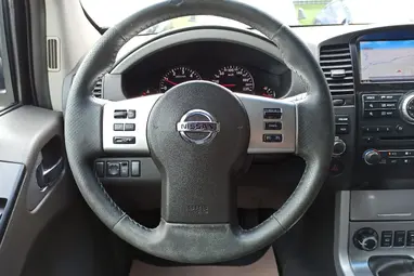 NISSAN PATHFINDER 2.5 Tdi SE [EU5] Black Metallic+ Vezetett Szerviz+ Szép Állapot+ 3X-s GARANCIA!!!
