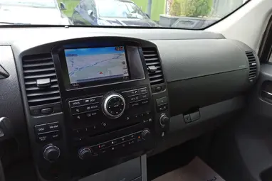 NISSAN PATHFINDER 2.5 Tdi SE [EU5] Black Metallic+ Vezetett Szerviz+ Szép Állapot+ 3X-s GARANCIA!!!