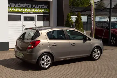 OPEL CORSA D 1.4 Cosmo (Automata) ++ CSAK 40 E.km !! ++ MINT AZ ÚJ !! Full Felszerelt +3X-s GARANCIA !!