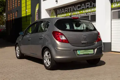 OPEL CORSA D 1.4 Cosmo (Automata) ++ CSAK 40 E.km !! ++ MINT AZ ÚJ !! Full Felszerelt +3X-s GARANCIA !!