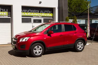 CHEVROLET TRAX 1.6 LS Velvet Red Metallic+ Vezetett Szervizkönyv+ Szívó Benzin+ 3X-s GARANCIA!!!