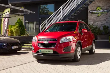 CHEVROLET TRAX 1.6 LS Velvet Red Metallic+ Vezetett Szervizkönyv+ Szívó Benzin+ 3X-s GARANCIA!!!