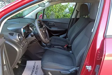 CHEVROLET TRAX 1.6 LS Velvet Red Metallic+ Vezetett Szervizkönyv+ Szívó Benzin+ 3X-s GARANCIA!!!