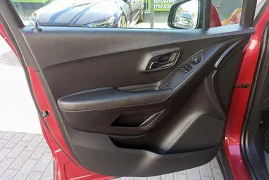 CHEVROLET TRAX 1.6 LS Velvet Red Metallic+ Vezetett Szervizkönyv+ Szívó Benzin+ 3X-s GARANCIA!!!