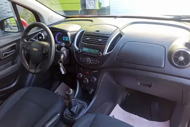 CHEVROLET TRAX 1.6 LS Velvet Red Metallic+ Vezetett Szervizkönyv+ Szívó Benzin+ 3X-s GARANCIA!!!