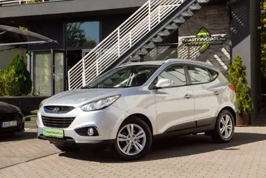HYUNDAI IX35 1.7 CRDi LP Comfort 2WD Sleek Silver Metallic+ Kevés Km+ Közkedvelt+ Korrózió mentes+ 3X-s GARANCIA!!!