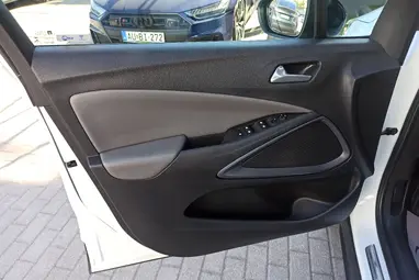 OPEL CROSSLAND X 1.2 T ecoTEC Start-Stop Innovation Olympic White+ Kevés Km+Mo 1. Tulaj+ 3X-s GARANCIA!!!