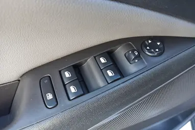 OPEL CROSSLAND X 1.2 T ecoTEC Start-Stop Innovation Olympic White+ Kevés Km+Mo 1. Tulaj+ 3X-s GARANCIA!!!