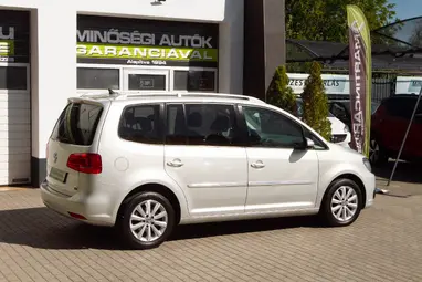 VOLKSWAGEN TOURAN 1.6 CR TDI Highline DSG Reflexsilber Edition +Gazdagon szerelt +Friss Vizsga +3X-s GARANCIA !!
