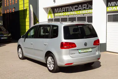 VOLKSWAGEN TOURAN 1.6 CR TDI Highline DSG Reflexsilber Edition +Gazdagon szerelt +Friss Vizsga +3X-s GARANCIA !!