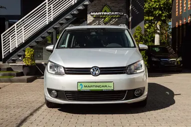 VOLKSWAGEN TOURAN 1.6 CR TDI Highline DSG Reflexsilber Edition +Gazdagon szerelt +Friss Vizsga +3X-s GARANCIA !!