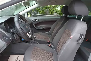 SEAT IBIZA 1.2 12V Reference Top állapot +Szívó benzin !! +Vezetett Sz.Könyv +3X-s GARANCIA !!