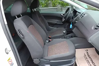SEAT IBIZA 1.2 12V Reference Top állapot +Szívó benzin !! +Vezetett Sz.Könyv +3X-s GARANCIA !!