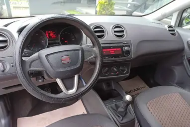 SEAT IBIZA 1.2 12V Reference Top állapot +Szívó benzin !! +Vezetett Sz.Könyv +3X-s GARANCIA !!