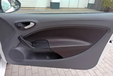 SEAT IBIZA 1.2 12V Reference Top állapot +Szívó benzin !! +Vezetett Sz.Könyv +3X-s GARANCIA !!