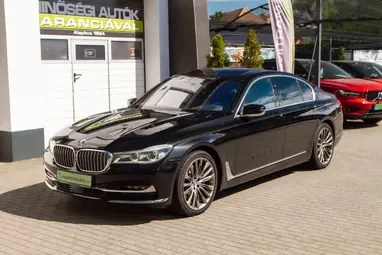 BMW 730d xDrive (Automata) Dark Grey Metallic+Vezetett Szervíz+ Max Állapot. Felszereltség!+ 3X-s GARANCIA!