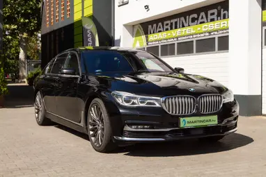 BMW 730d xDrive (Automata) Dark Grey Metallic+Vezetett Szervíz+ Max Állapot. Felszereltség!+ 3X-s GARANCIA!
