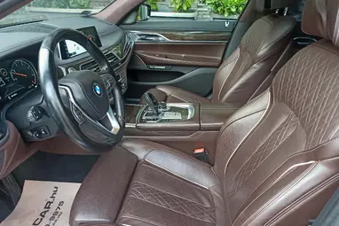 BMW 730d xDrive (Automata) Dark Grey Metallic+Vezetett Szervíz+ Max Állapot. Felszereltség!+ 3X-s GARANCIA!