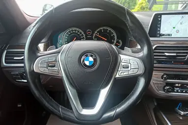 BMW 730d xDrive (Automata) Dark Grey Metallic+Vezetett Szervíz+ Max Állapot. Felszereltség!+ 3X-s GARANCIA!