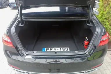 BMW 730d xDrive (Automata) Dark Grey Metallic+Vezetett Szervíz+ Max Állapot. Felszereltség!+ 3X-s GARANCIA!