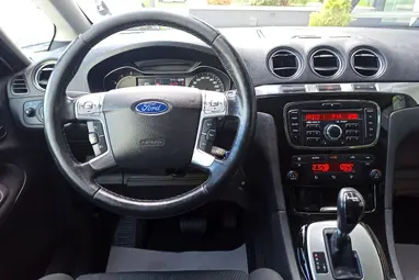 FORD S-MAX 2.0 TDCi Trend Powershift Frozen White Solid+ 7 Személyes+ 1év TELJESKÖRŰ DEFEND CAR GARANCIA!!!