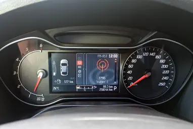 FORD S-MAX 2.0 TDCi Trend Powershift Frozen White Solid+ 7 Személyes+ 1év TELJESKÖRŰ DEFEND CAR GARANCIA!!!