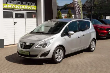 OPEL MERIVA B 1.4 T Cosmo StarSilver III Metallic+ Nagy Felszereltség+ Mo.-i 1. Tulaj+ 3X-s GARANCIA!!!