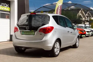 OPEL MERIVA B 1.4 T Cosmo StarSilver III Metallic+ Nagy Felszereltség+ Mo.-i 1. Tulaj+ 3X-s GARANCIA!!!