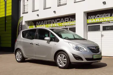 OPEL MERIVA B 1.4 T Cosmo StarSilver III Metallic+ Nagy Felszereltség+ Mo.-i 1. Tulaj+ 3X-s GARANCIA!!!