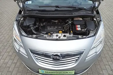 OPEL MERIVA B 1.4 T Cosmo StarSilver III Metallic+ Nagy Felszereltség+ Mo.-i 1. Tulaj+ 3X-s GARANCIA!!!