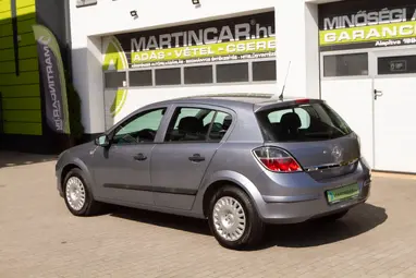 OPEL ASTRA H 1.4 Cosmo Lichtsilber Metallic+ Vezetett Szerviz+ Még Szívó Benzin+ 3X-s GARANCIA!!!