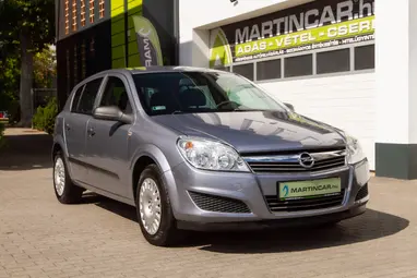 OPEL ASTRA H 1.4 Cosmo Lichtsilber Metallic+ Vezetett Szerviz+ Még Szívó Benzin+ 3X-s GARANCIA!!!