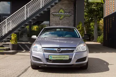OPEL ASTRA H 1.4 Cosmo Lichtsilber Metallic+ Vezetett Szerviz+ Még Szívó Benzin+ 3X-s GARANCIA!!!