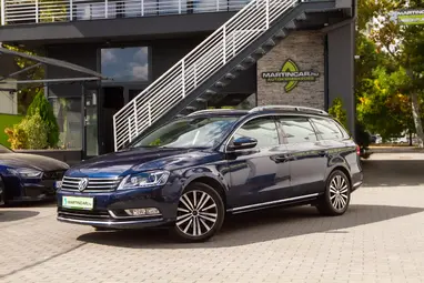 VOLKSWAGEN PASSAT VII Variant 2.0 CR TDI Highline 4Motion BMT DSG Night Blue Metallic+ Felszerelt+ Automata+ Mo.-i 1 Tulaj+ 3X-s GARANCIA!!!
